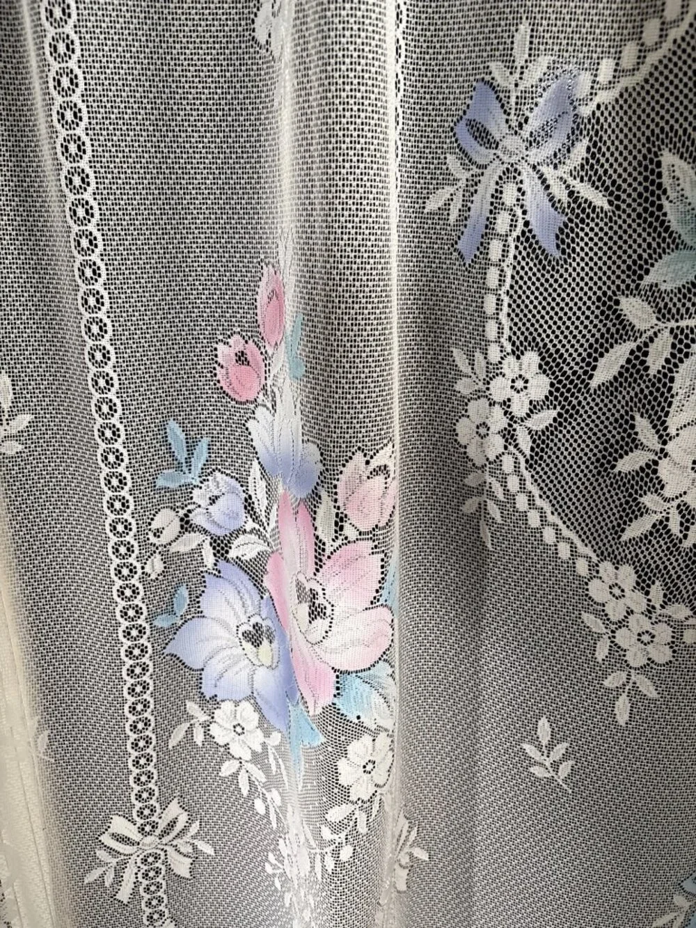 Floral Lace Curtain 60